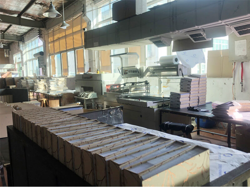Packaging & Shipping Department