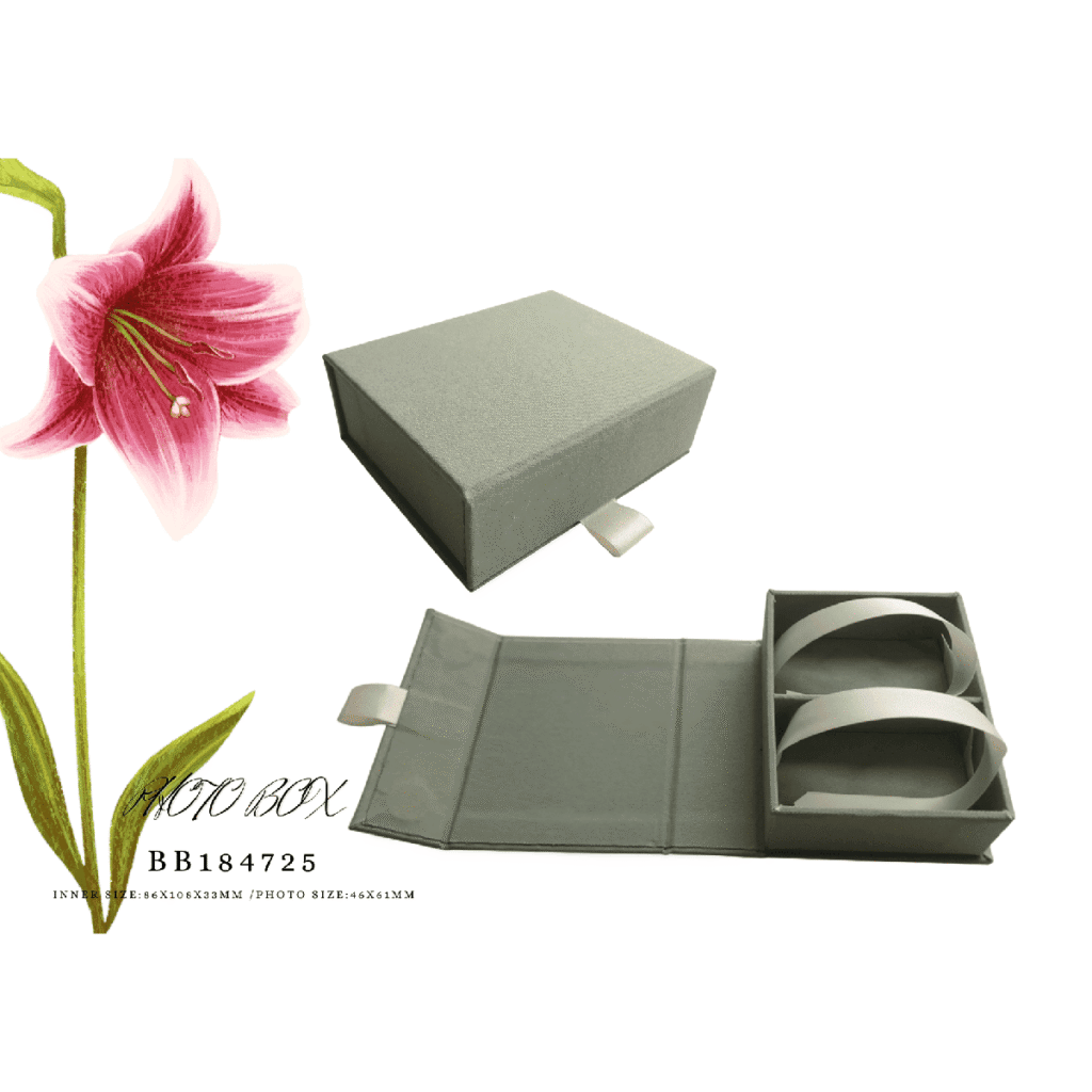 Sage Gray Linen Divider Photo Box 8.6X10.8X3.3CM