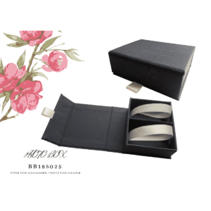 Black Magnetic Divider Photo Box 8.6X10.8X3.3cm